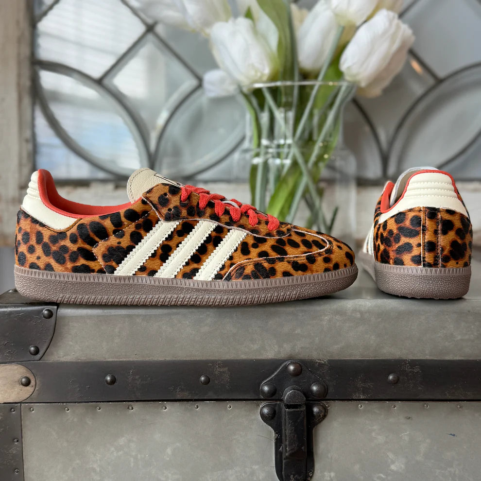 Samba Red Leopard