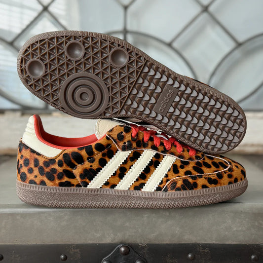 Samba Red Leopard